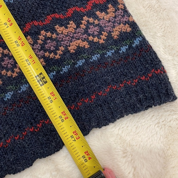 Vintage Colourful Knit Sweater - Picture 9 of 9